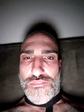Snapshot of Bohhhhrm chatting on October 2025 11:05:02 PM Bohhhhrm online show from October 2025 11:05:02 PM