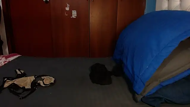 SamiBoobsxx online show from December 2025 01:29:02 PM