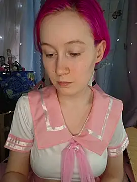 Fuzzy Unicorn online show from April 2026 10:18:02 AM