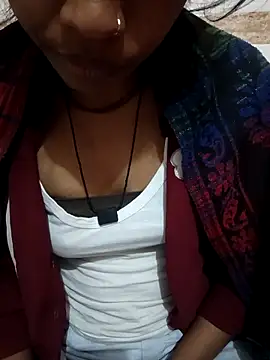 Snapshot of Geeta-satr chatting on December 2025 06:49:01 PM Geeta-satr online show from December 2025 06:49:01 PM