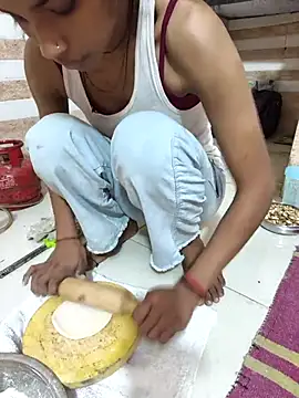 Snapshot of Geeta-satr chatting on December 2025 05:09:01 PM Geeta-satr online show from December 2025 05:09:01 PM