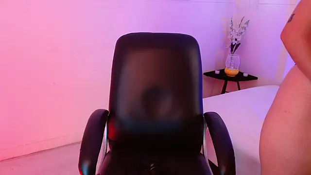 jeroharper online show from October 2025 04:39:01 PM