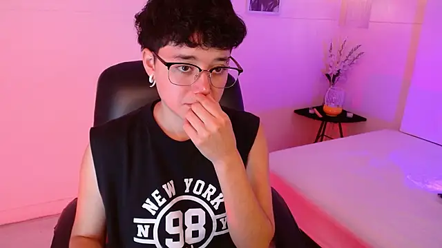 jeroharper online show from November 2025 04:09:02 PM