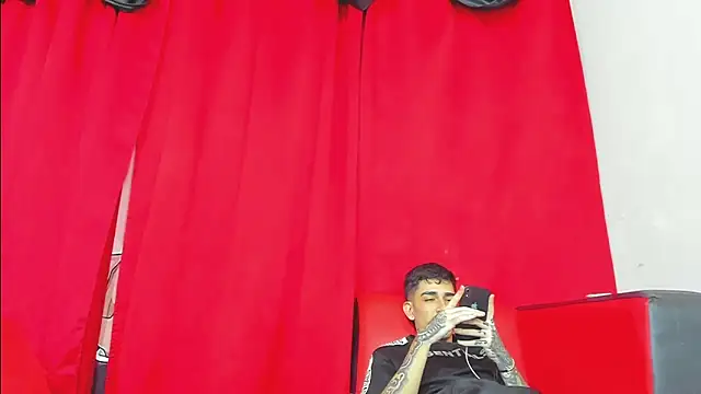 extreme hot crazy online show from December 2025 04:39:02 AM