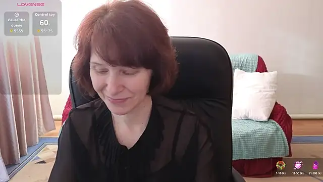 Snapshot of Lia_Tito chatting on February 2026 07:13:01 AM Lia Tito online show from February 2026 07:13:01 AM