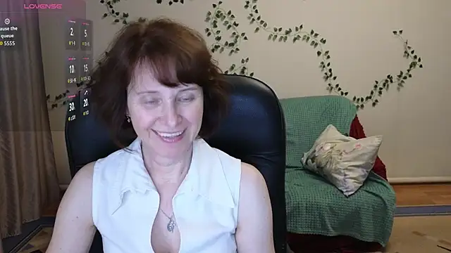 Snapshot of Lia_Tito chatting on March 2026 02:55:01 PM Lia Tito online show from March 2026 02:55:01 PM