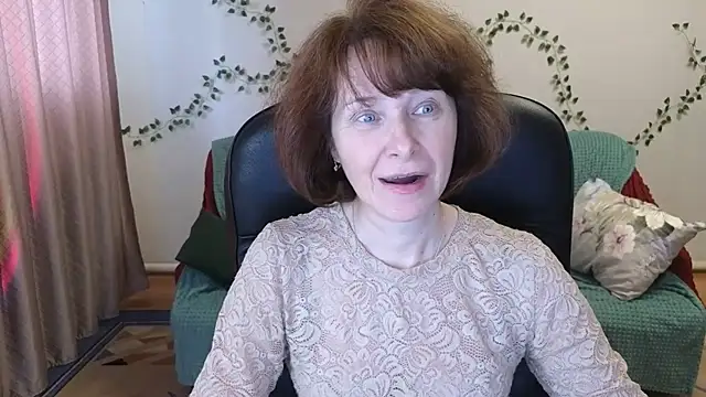 Snapshot of Lia_Tito chatting on April 2026 01:06:02 PM Lia Tito online show from April 2026 01:06:02 PM