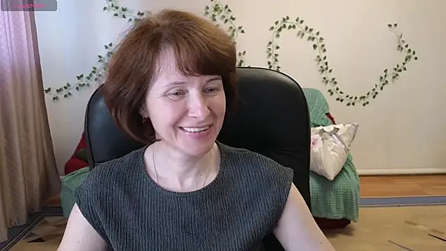 Snapshot of Lia_Tito chatting on May 2026 01:18:01 PM Lia Tito online show from May 2026 01:18:01 PM