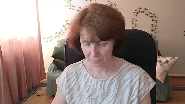 Snapshot of Lia_Tito chatting on June 2026 06:34:02 AM Lia Tito online show from June 2026 06:34:02 AM