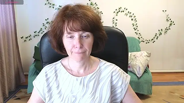 Snapshot of Lia_Tito chatting on July 2026 12:57:02 PM Lia Tito online show from July 2026 12:57:02 PM