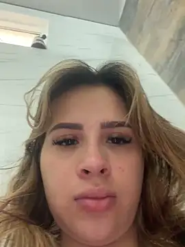 Snapshot of Alanna_arab chatting on June 2026 09:41:01 PM Alanna arab online show from June 2026 09:41:01 PM