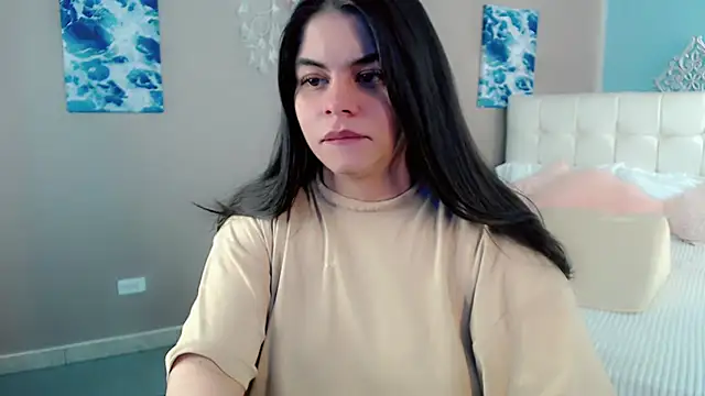 Snapshot of maddissonivanova chatting on January 2026 07:06:02 PM maddissonivanova online show from January 2026 07:06:02 PM