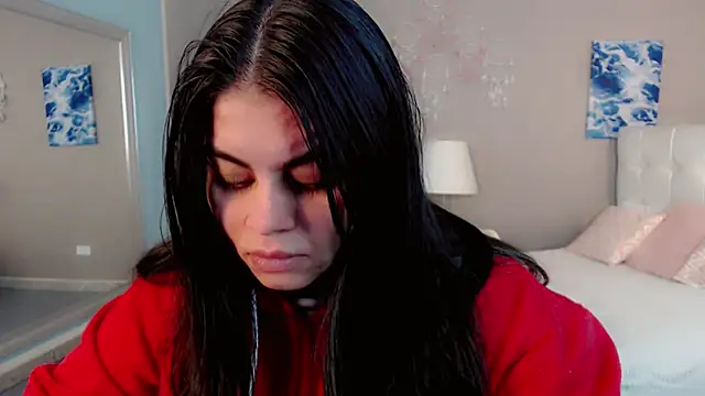 Snapshot of maddissonivanova chatting on February 2026 07:07:01 PM maddissonivanova online show from February 2026 07:07:01 PM