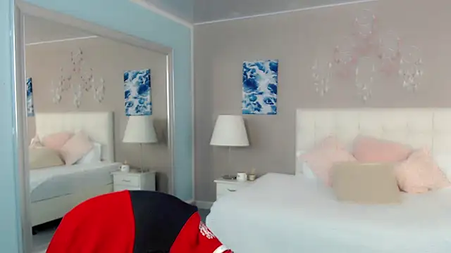 maddissonivanova online show from March 2026 07:15:02 PM