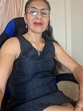 Natasha 50 online show from September 2025 01:07:02 AM