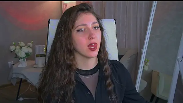 Mary Miiller online show from February 2026 06:43:02 AM