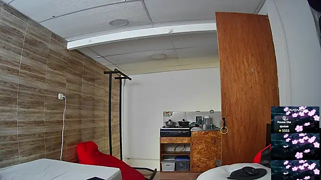 Snapshot of angelicious_ chatting on November 2025 07:13:02 PM angelicious online show from November 2025 07:13:02 PM