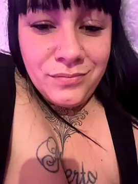 valen1891 online show from November 2025 06:27:01 AM