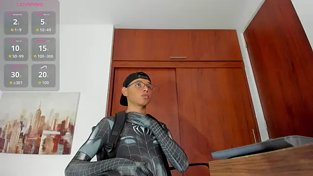 tristan gold online show from September 2025 10:59:02 PM