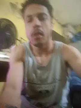 Snapshot of Veww1313 chatting on October 2025 05:10:01 PM Veww1313 online show from October 2025 05:10:01 PM