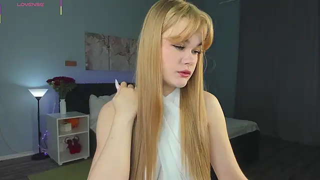 ShyEmma  online show from November 2025 01:05:01 AM