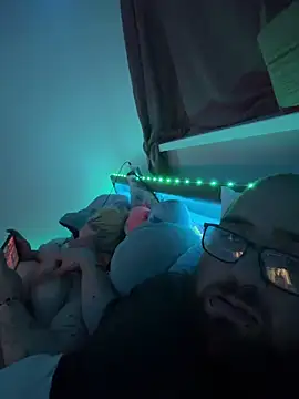 mrandmrsdarkside online show from March 2026 09:15:01 PM