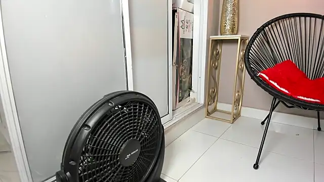 dulce fiore07 online show from September 2025 12:32:01 PM