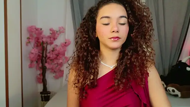 Taylor Tina online show from October 2025 09:18:01 AM