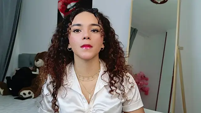 Taylor Tina online show from October 2025 07:42:01 AM