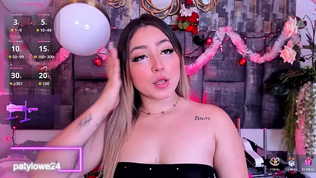 Snapshot of PatyLawrence chatting on December 2025 03:46:01 AM PatyLawrence online show from December 2025 03:46:01 AM