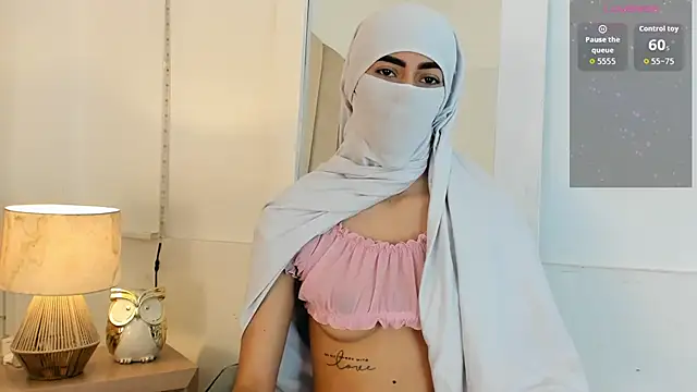 Snapshot of _Zahiira_ chatting on June 2026 11:57:01 AM Zahiira online show from June 2026 11:57:01 AM