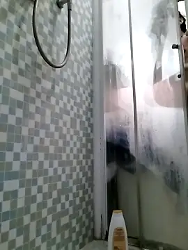 KalendaXL online show from February 2026 07:31:01 PM