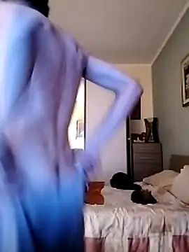 KalendaXL online show from February 2026 07:04:02 PM