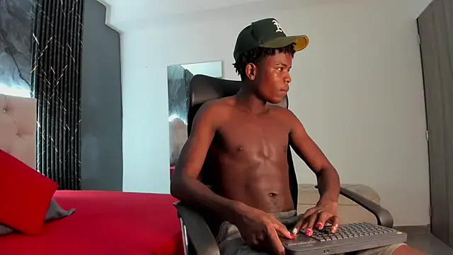 Johan barreto online show from October 2025 01:20:01 AM