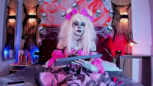 Snapshot of Megan_Rodriguez chatting on October 2025 07:14:01 PM Megan Rodriguez online show from October 2025 07:14:01 PM