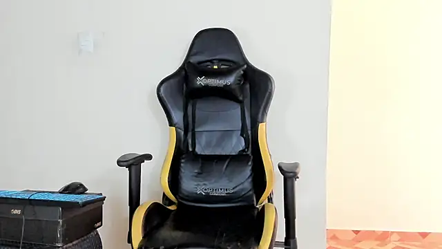 HELLSTAR online show from November 2025 09:17:02 PM