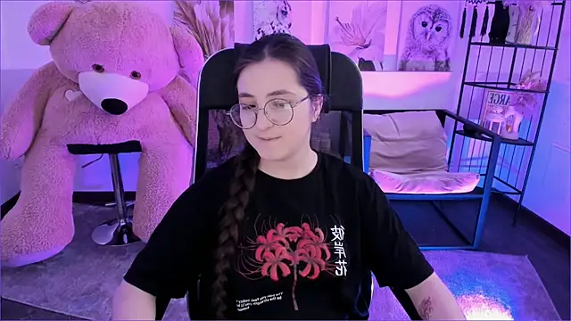 VirtuallVoyant online show from December 2025 08:45:01 AM