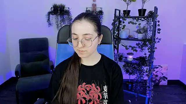 VirtuallVoyant online show from March 2026 04:24:01 PM