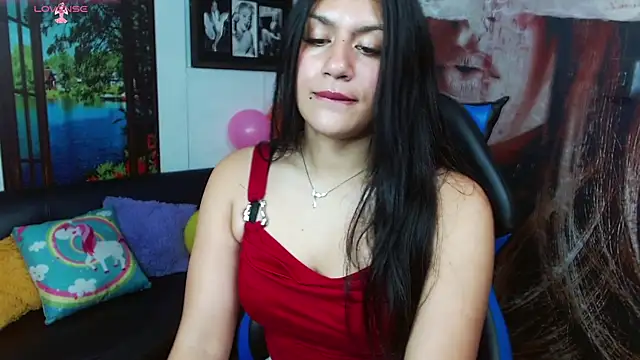 gigi gilt  online show from July 2026 09:05:02 PM