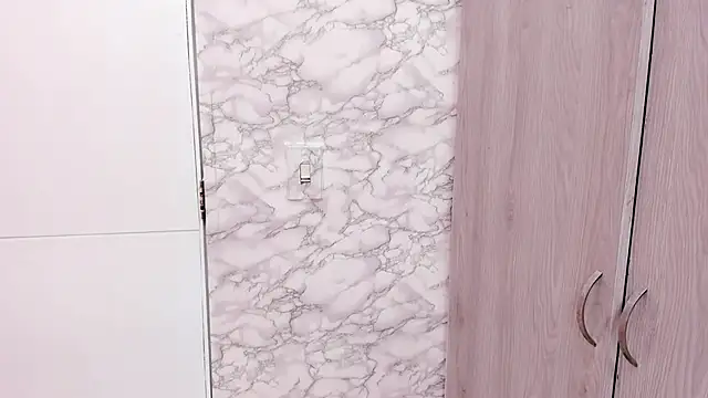 SASHA BROWNIE   online show from October 2025 07:55:01 PM