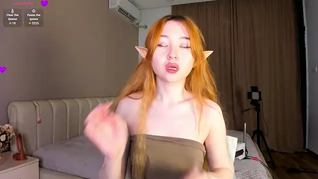 Clarity Yumi online show from October 2025 02:51:02 PM