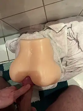 Syrocc online show from February 2026 08:28:01 PM