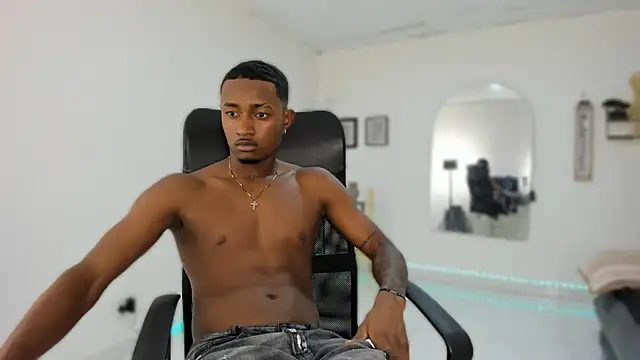 Snapshot of AbonySex69 chatting on November 2025 05:56:02 PM AbonySex69 online show from November 2025 05:56:02 PM