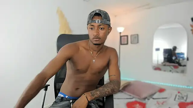 Snapshot of AbonySex69 chatting on November 2025 02:55:01 AM AbonySex69 online show from November 2025 02:55:01 AM