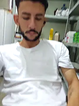 Saraiva2002 online show from November 2025 01:00:01 PM