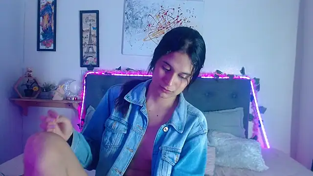 valentini villa online show from November 2025 07:48:02 PM