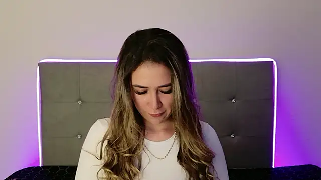 Alexandraa Gomez online show from February 2026 09:55:02 PM