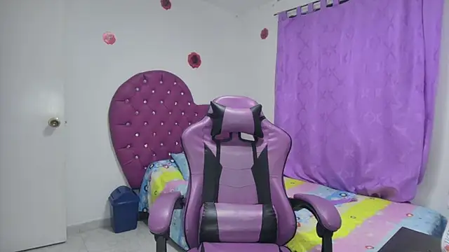 soffy rosses online show from December 2025 03:35:02 AM