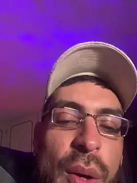 Snapshot of malek_xarx_ chatting on February 2026 02:23:01 AM malek xarx online show from February 2026 02:23:01 AM