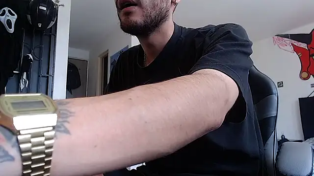 Snapshot of malek_xarx_ chatting on April 2026 06:16:01 PM malek xarx online show from April 2026 06:16:01 PM